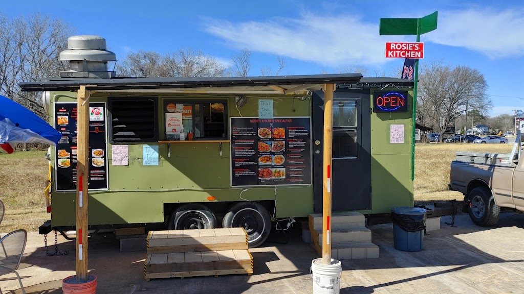 Rosies Kitchen | restaurant | 300 US-290, Elgin, TX 78621, USA | 5122856662 OR +1 512-285-6662