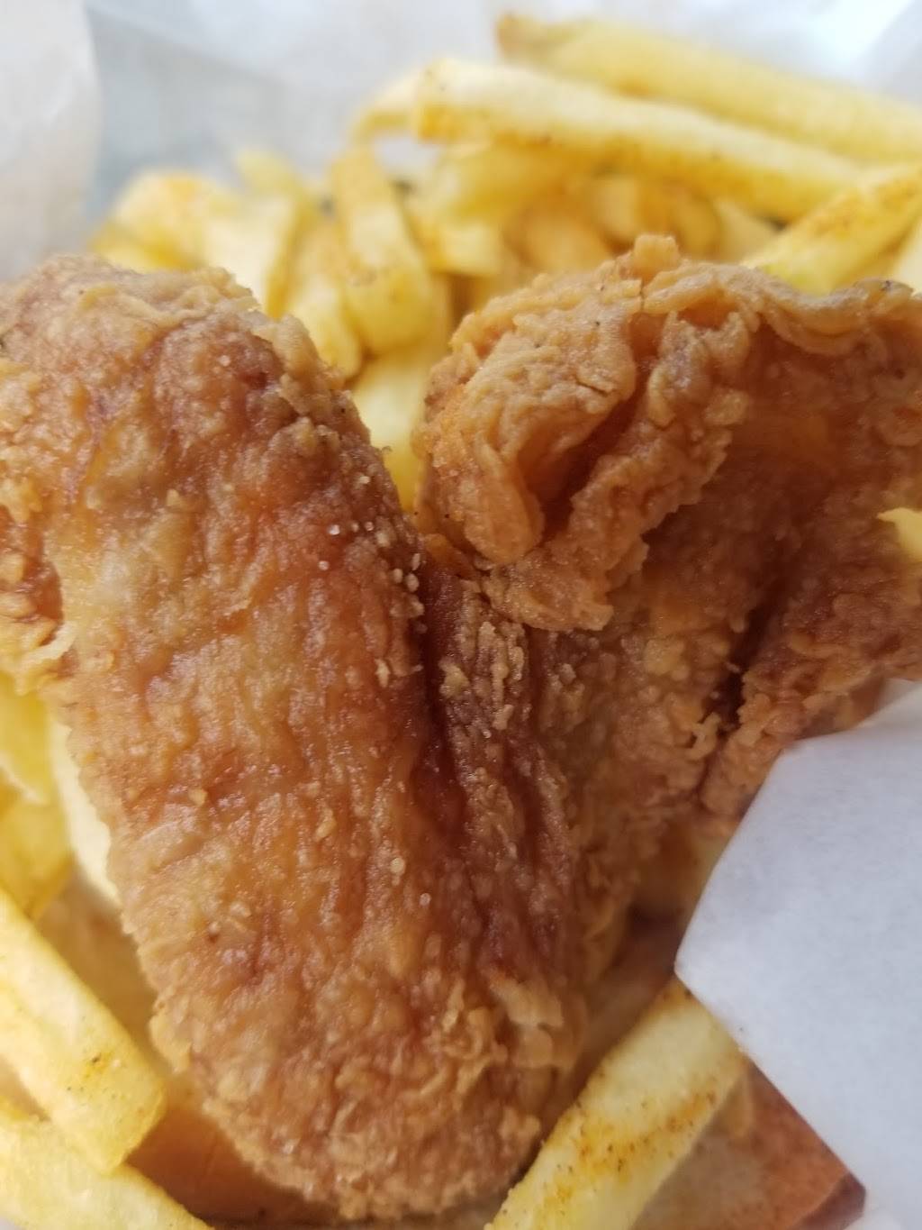 Halls Chicken Depot | restaurant | 2327 S Buckner Blvd, Dallas, TX 75227, USA | 2143887878 OR +1 214-388-7878