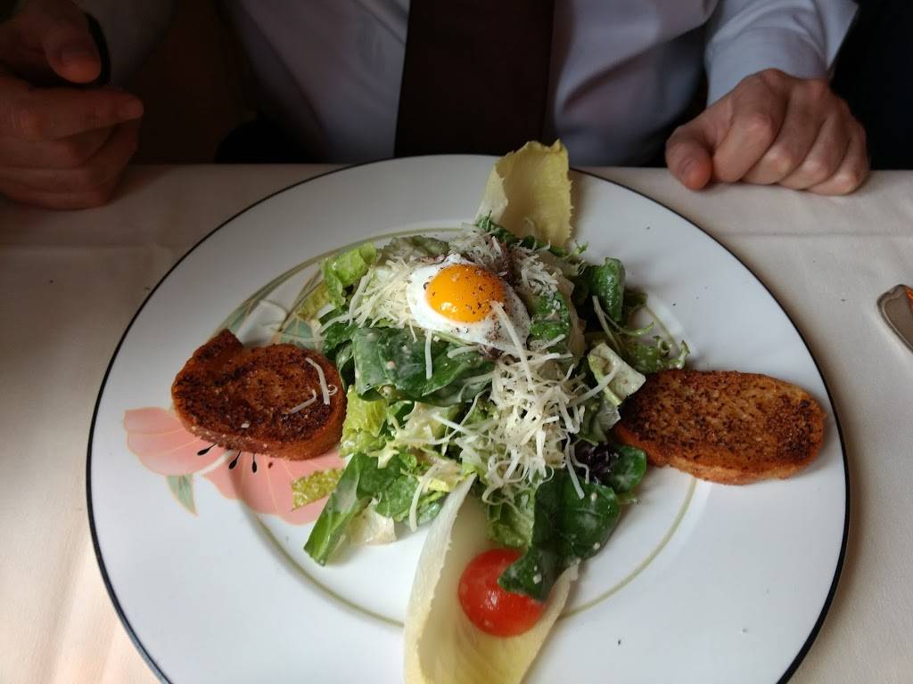 LAuberge Chez Francois | restaurant | 332 Springvale Rd, Great Falls, VA 22066, USA | 7037593800 OR +1 703-759-3800