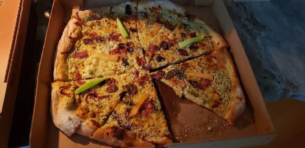 Stoned Pizza Italian Grille | restaurant | 4801 34th St S, St. Petersburg, FL 33711, USA | 7272738053 OR +1 727-273-8053