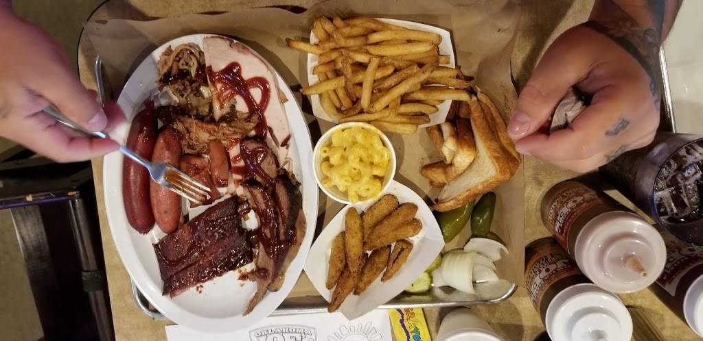 Oklahoma Joe’s Barbecue | restaurant | 333 W Albany St #8976, Broken Arrow, OK 74012, USA | 9183550000 OR +1 918-355-0000