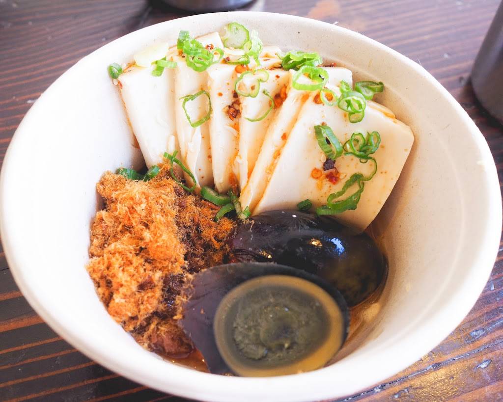 Lao Tao Taiwanese Street Food | restaurant | 727 N Broadway #207, Los Angeles, CA 90012, USA | 2133725318 OR +1 213-372-5318