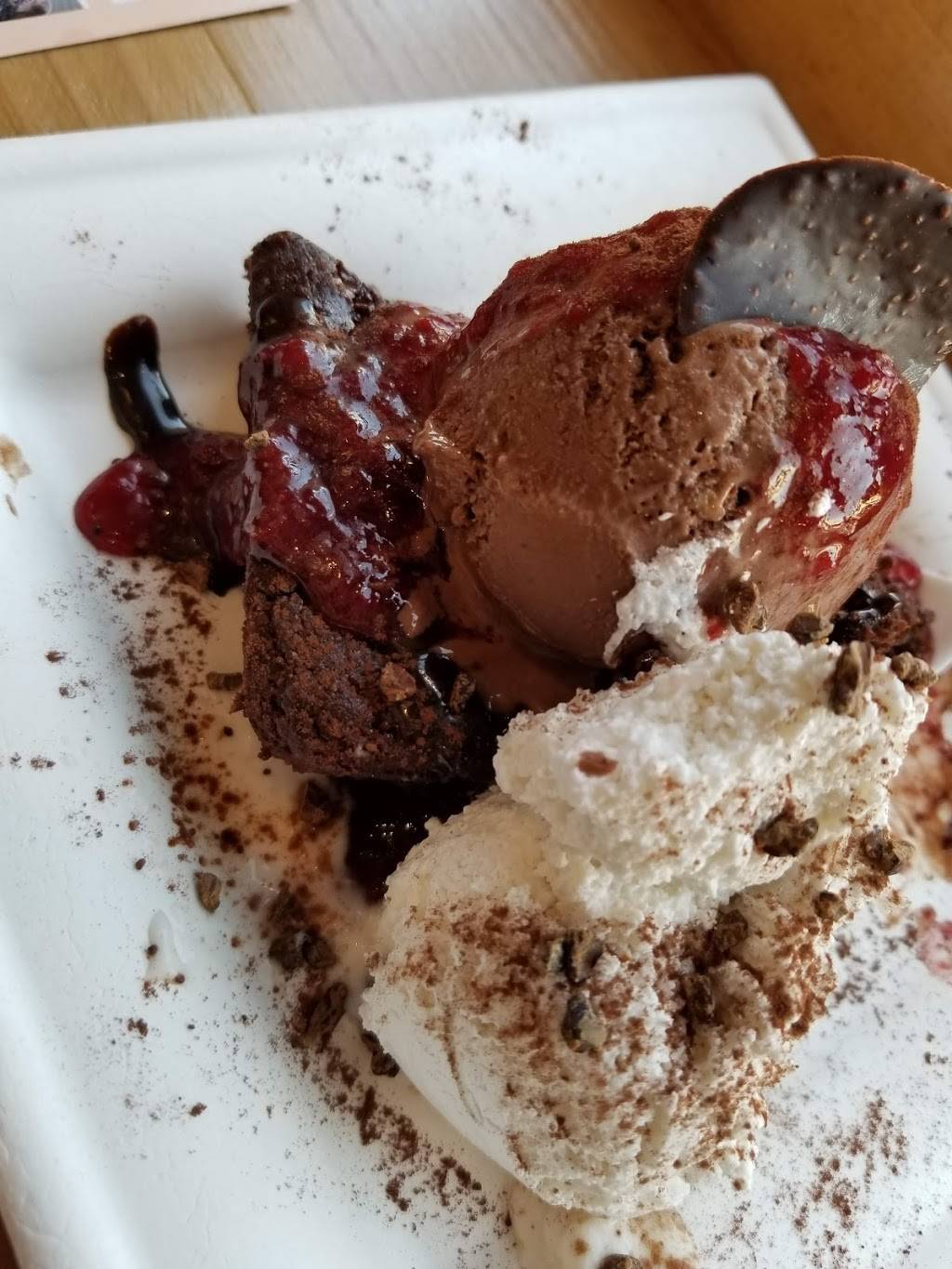 Divine Dips Vegan Ice Creme | restaurant | 601 S Los Angeles St, Los Angeles, CA 90014, USA | 2132657785 OR +1 213-265-7785