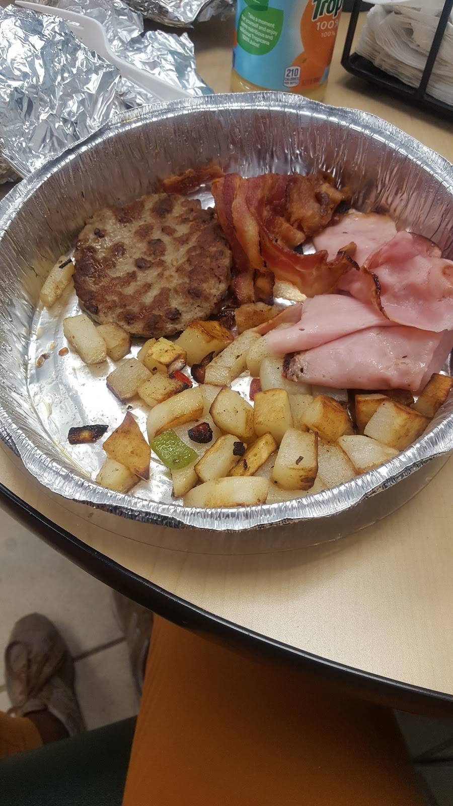 Il Panino Italian Deli & Catering | restaurant | 244 US-46, Fairfield, NJ 07004, USA | 9738820041 OR +1 973-882-0041