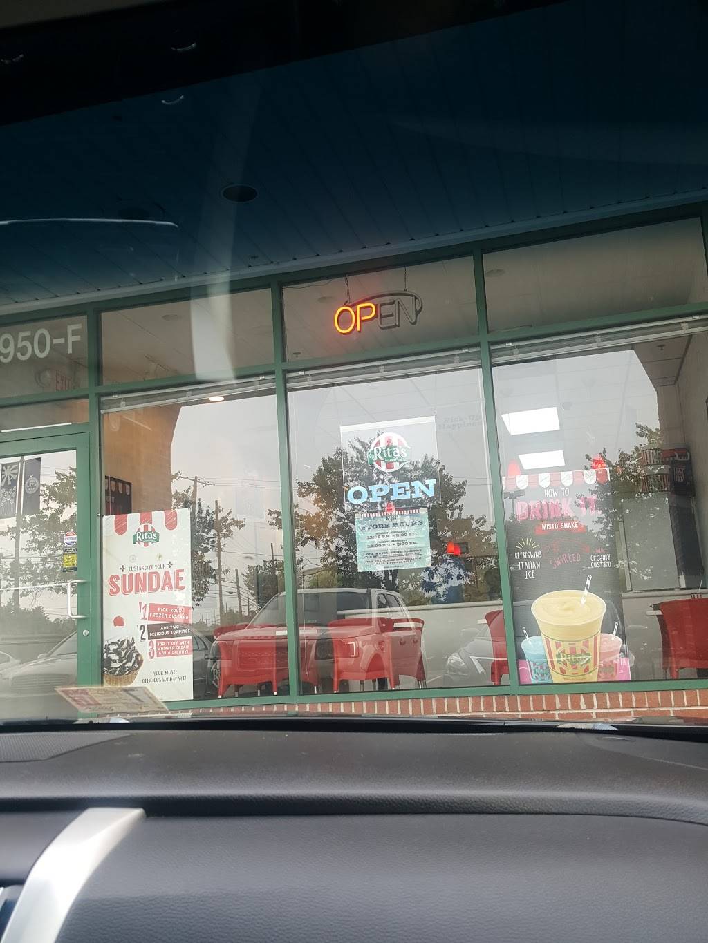 Ritas Italian Ice & Frozen Custard | restaurant | 2950 Donnell Dr, Forestville, MD 20747, USA | 3016697399 OR +1 301-669-7399