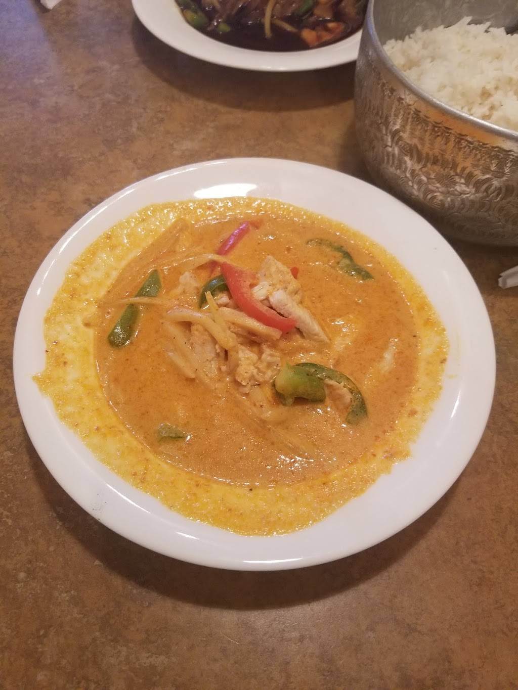 Sukhothai | restaurant | 25226 Greenfield Rd, Oak Park, MI 48237, USA | 2489689495 OR +1 248-968-9495