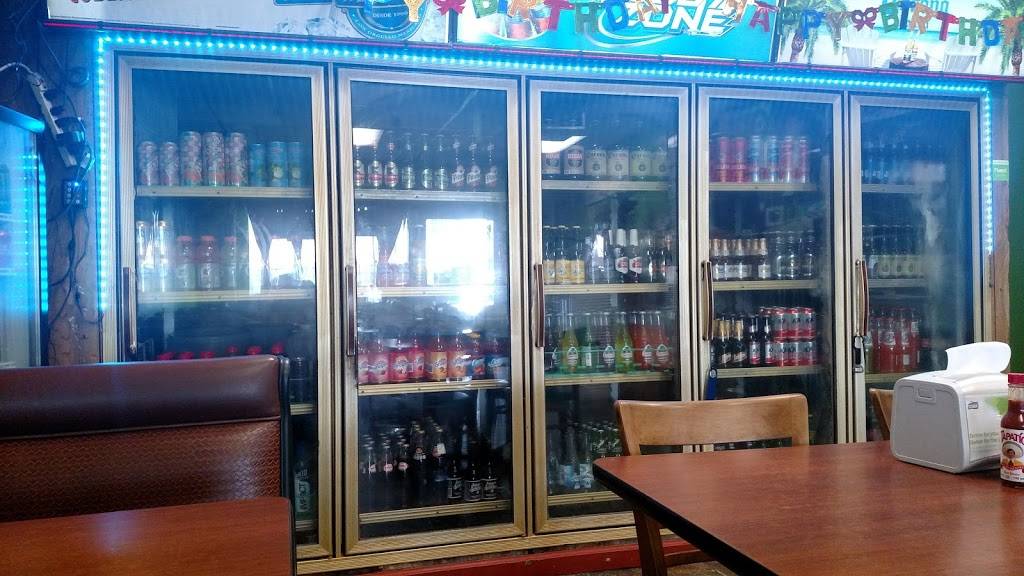 Restaurante Playa De Acapulco | restaurant | 10828 Atlantic Ave, Lynwood, CA 90262, USA | 3106353442 OR +1 310-635-3442