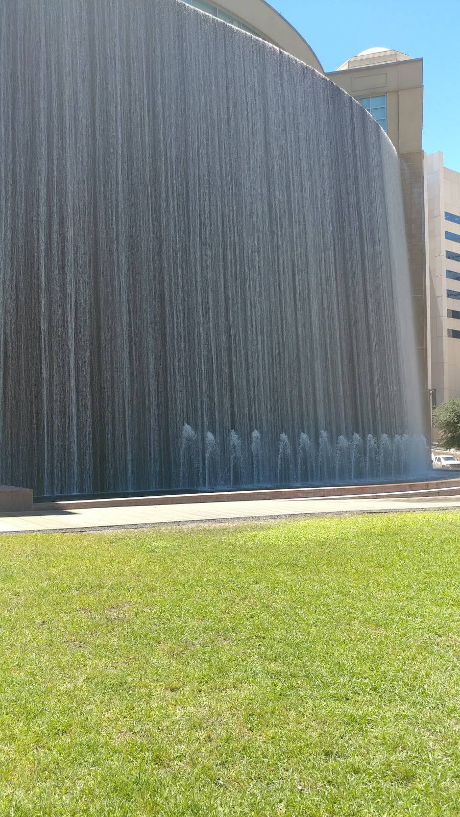 Chick-fil-A | restaurant | 6550 Bertner Ave, Houston, TX 77030, USA | 7137490477 OR +1 713-749-0477