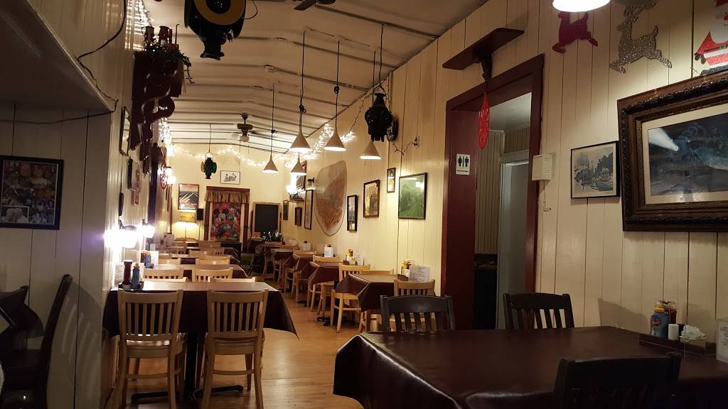 Reunion Station | restaurant | 21 Center St, Damariscotta, ME 04543, USA | 2075635557 OR +1 207-563-5557