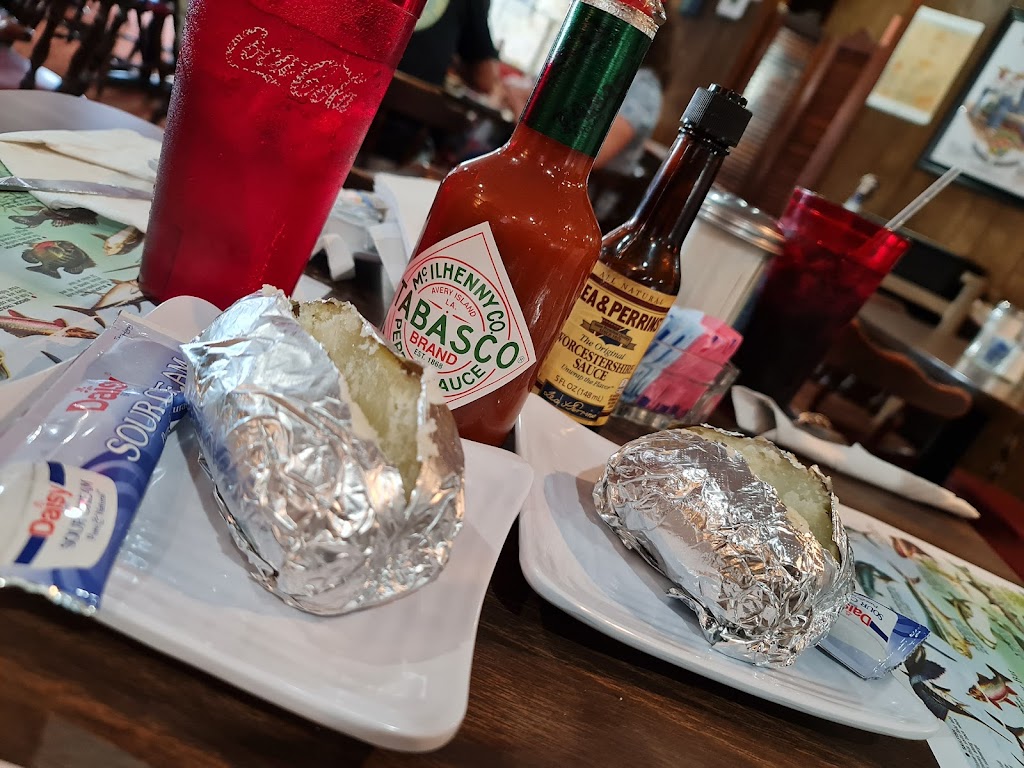 Oyster Bar | restaurant | 1057 E Levee St, Brownsville, TX 78520, USA | 9565429786 OR +1 956-542-9786