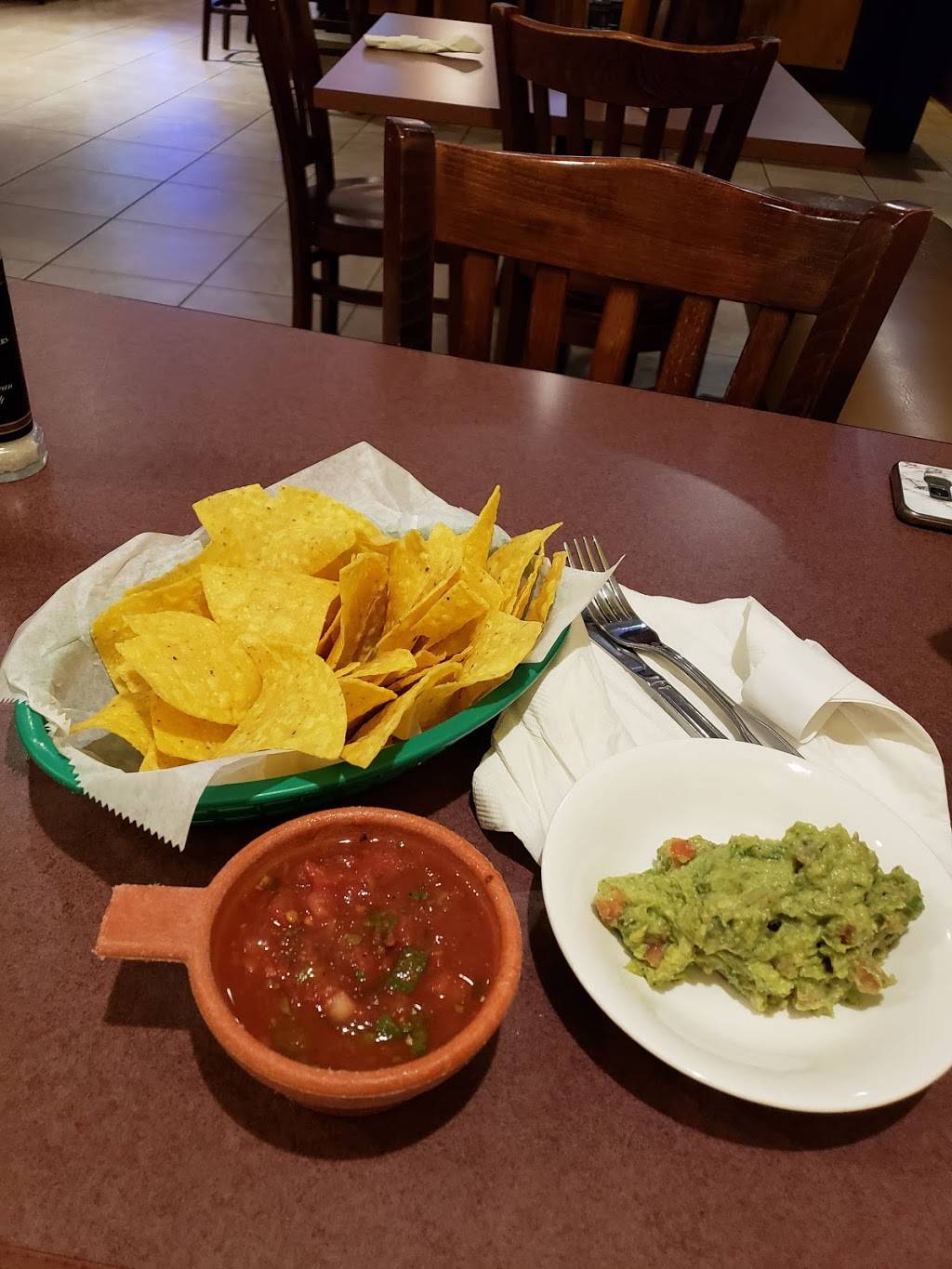 Casa Azteca Mexican Restaurant | restaurant | 101 N 2nd St, Fort Pierce, FL 34950, USA | 7723023866 OR +1 772-302-3866