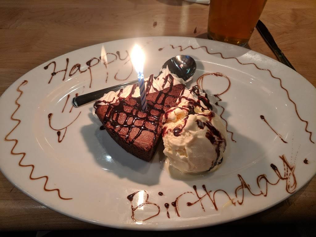 Central Station Grill | restaurant | 200 S Montgomery St, Starkville, MS 39759, USA | 6623236062 OR +1 662-323-6062