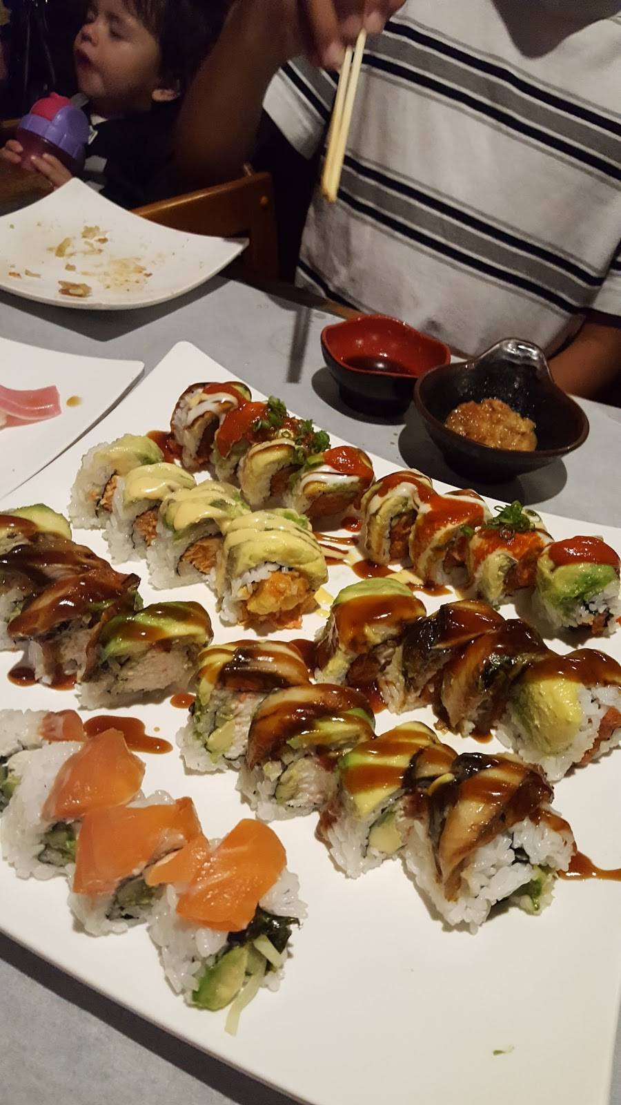 Sake 2 Me Sushi | restaurant | 3885 Cochran St, Simi Valley, CA 93063, USA | 8055279999 OR +1 805-527-9999