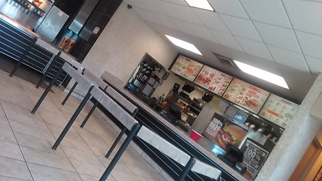 Burger King | restaurant | 127 S Northshore Dr, Knoxville, TN 37919, USA | 8655842881 OR +1 865-584-2881