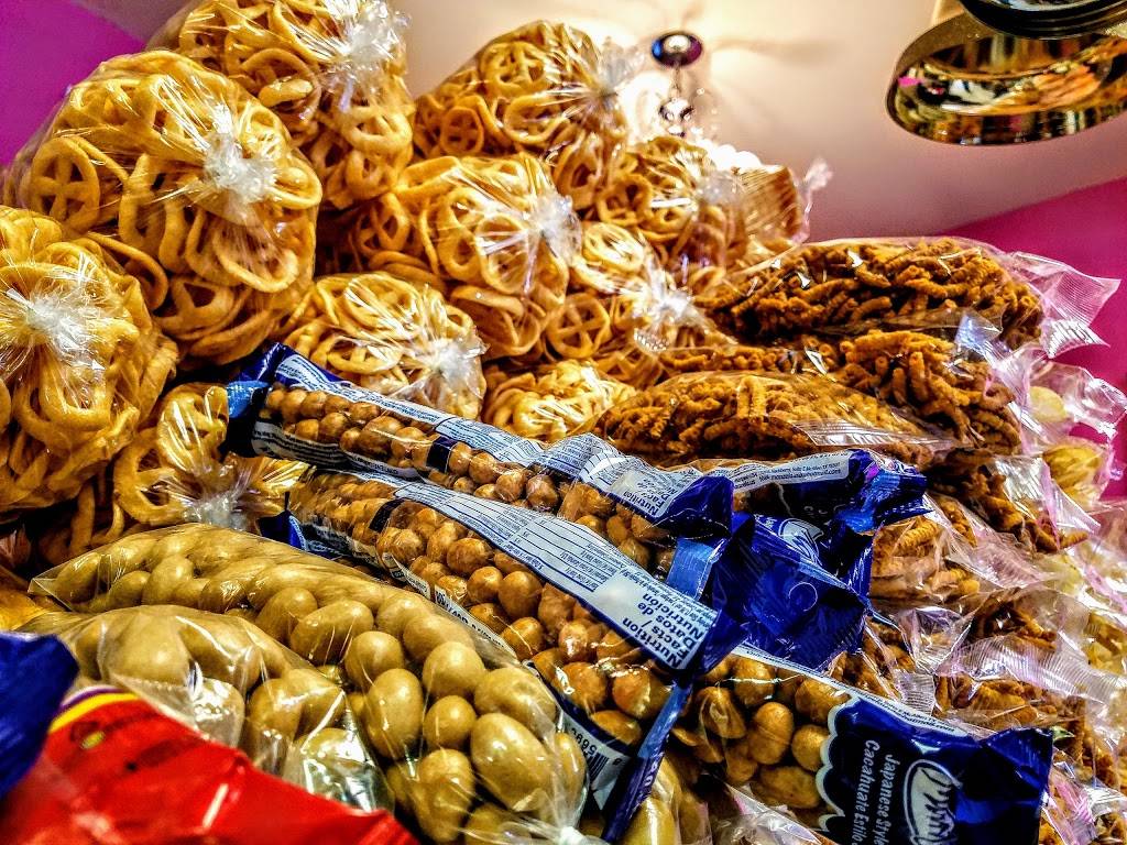 La Paloma Blanca Paleteria y Neveria | restaurant | 3350 147th St, Midlothian, IL 60445, USA | 7083962068 OR +1 708-396-2068