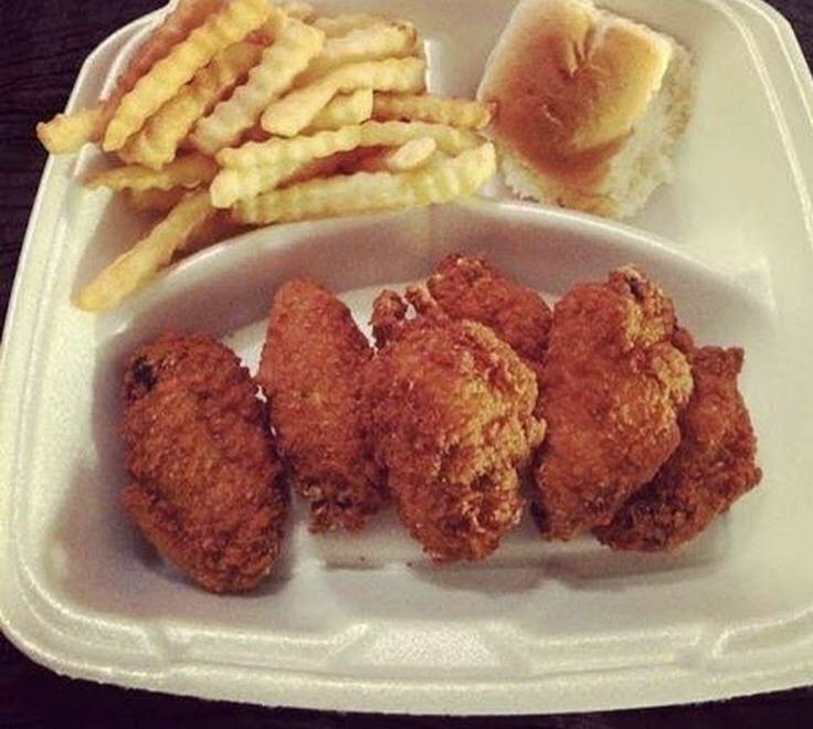 Williams Chicken | restaurant | 9359 Forest Ln, Dallas, TX 75243, USA | 9724371716 OR +1 972-437-1716