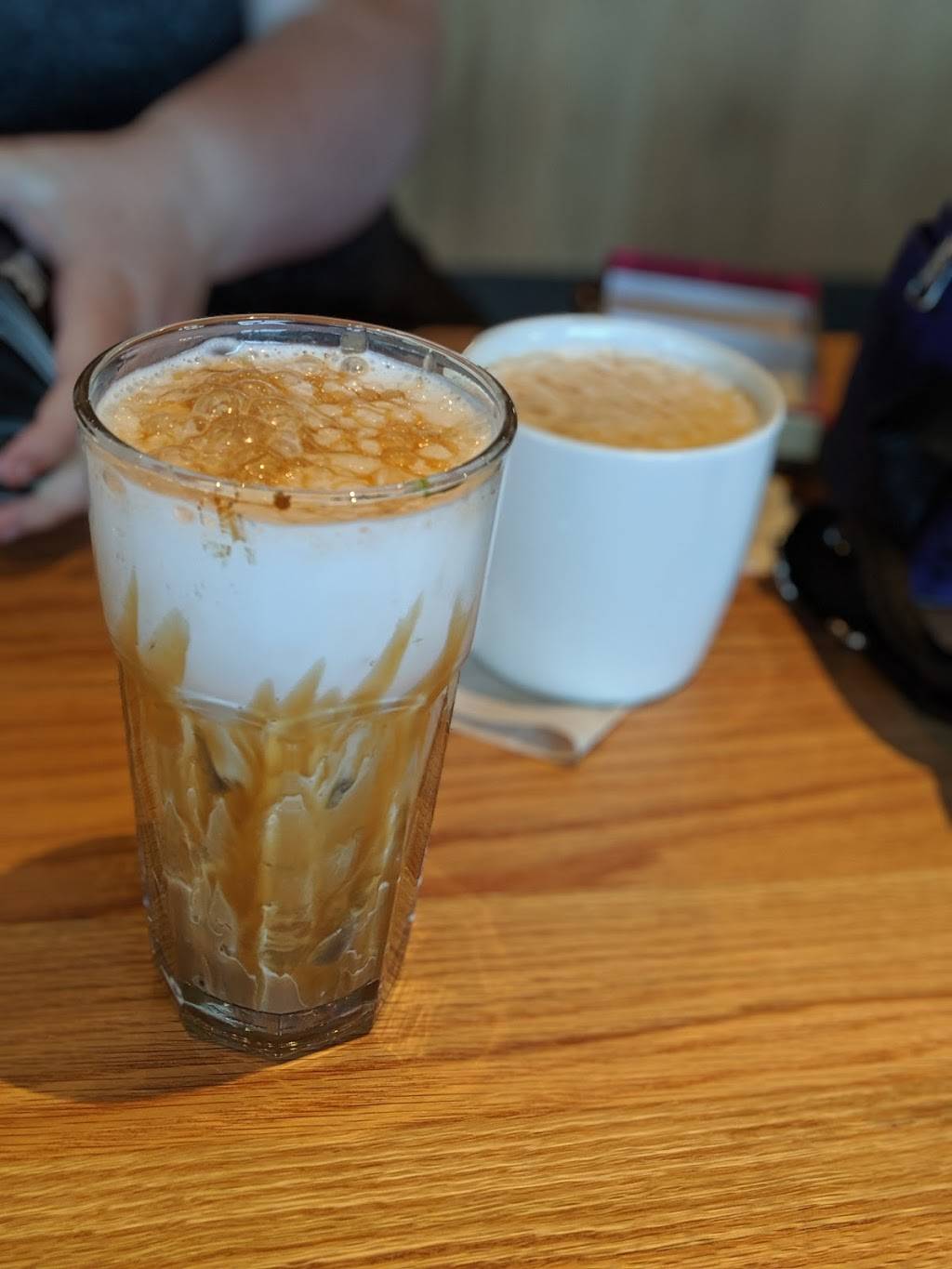 Starbucks | cafe | 10670 NW US Hwy 441, Leesburg, FL 34788, USA | 3524315187 OR +1 352-431-5187