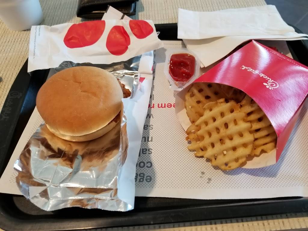 Chick-fil-A | restaurant | 11068 Parkside Dr, Knoxville, TN 37934, USA | 8656757400 OR +1 865-675-7400