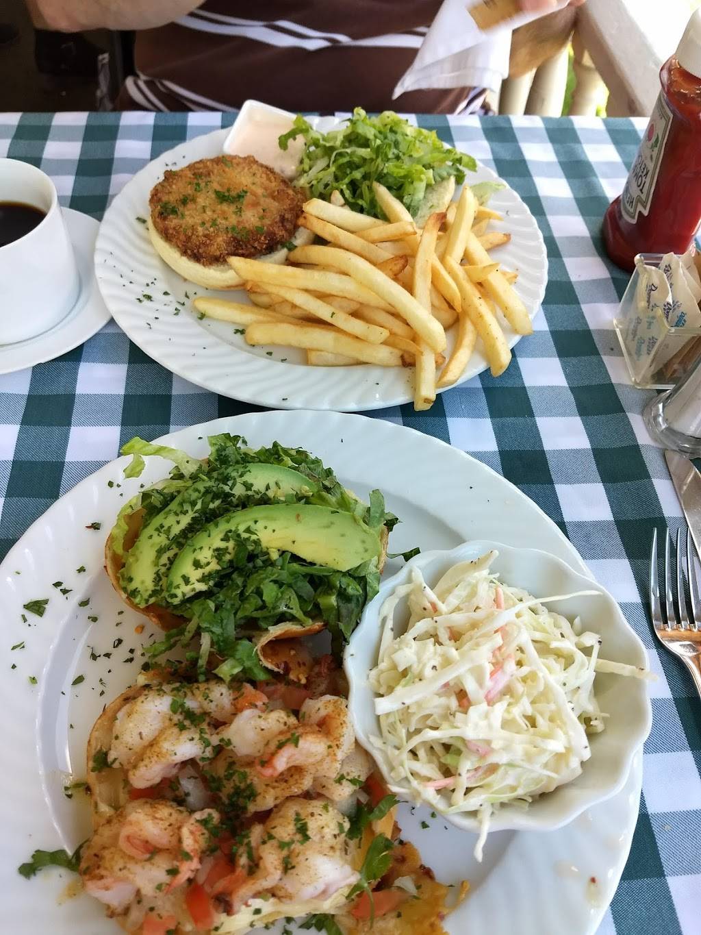 Kristis Restaurant | restaurant | 119 5th Ave, New Glarus, WI 53574, USA | 6085272012 OR +1 608-527-2012