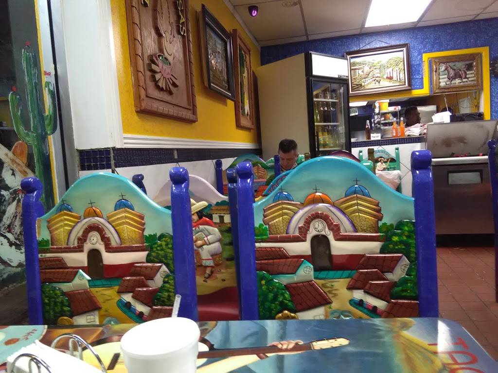 Tacos Y Salsas | restaurant | 9103 E Colfax Ave, Aurora, CO 80010, USA | 3033671046 OR +1 303-367-1046