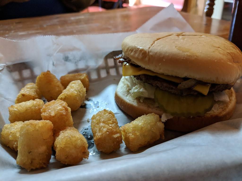 Pleasant Plains Dairy Bar | restaurant | 7649 Batesville Blvd, Pleasant Plains, AR 72568, USA | 5013452287 OR +1 501-345-2287