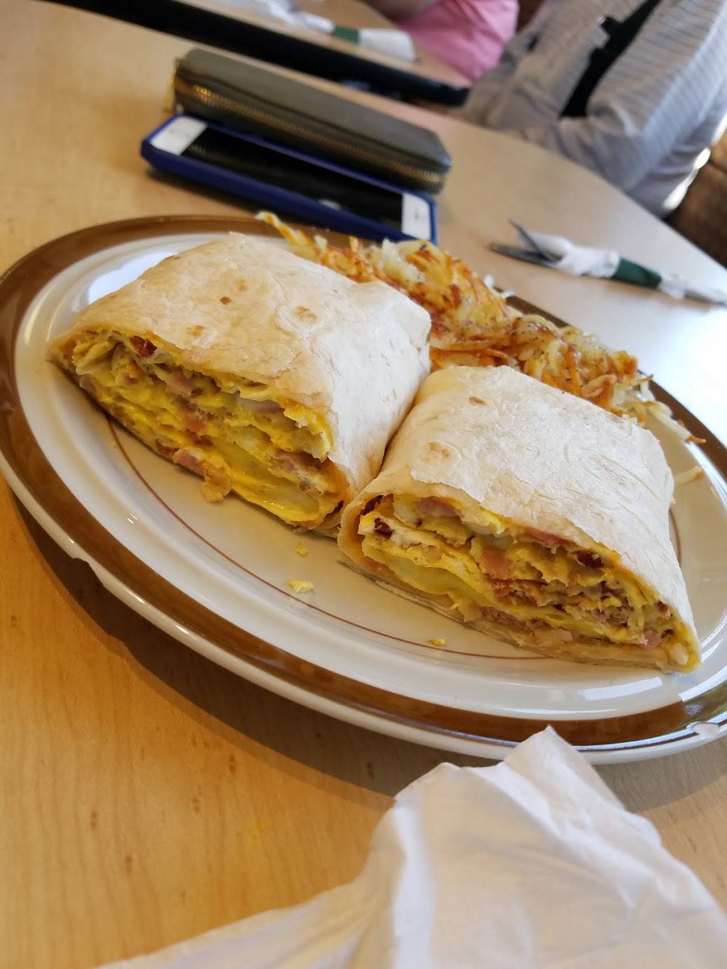 The Edinburgh Diner | restaurant | 413 S Eisenhower Dr, Edinburgh, IN 46124, USA | 8127035086 OR +1 812-703-5086