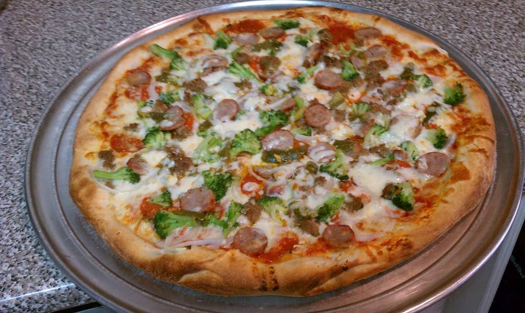 Angelo & Als Pizzeria | restaurant | 68-22 Fresh Meadow Ln, Fresh Meadows, NY 11365, USA | 7187628067 OR +1 718-762-8067