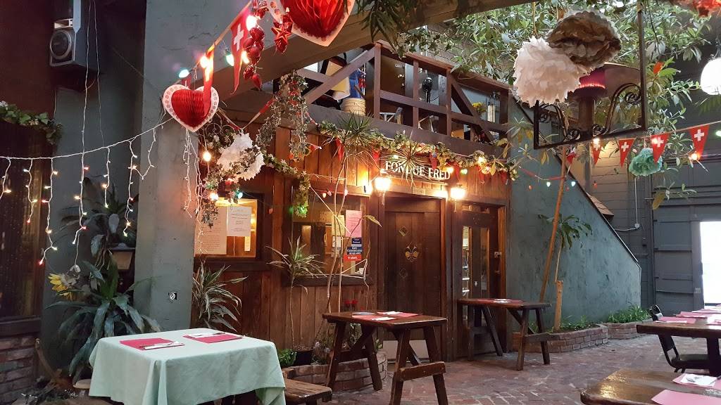 Fondue Fred | restaurant | 2556 Telegraph Ave, Berkeley, CA 94704, USA | 5105490850 OR +1 510-549-0850