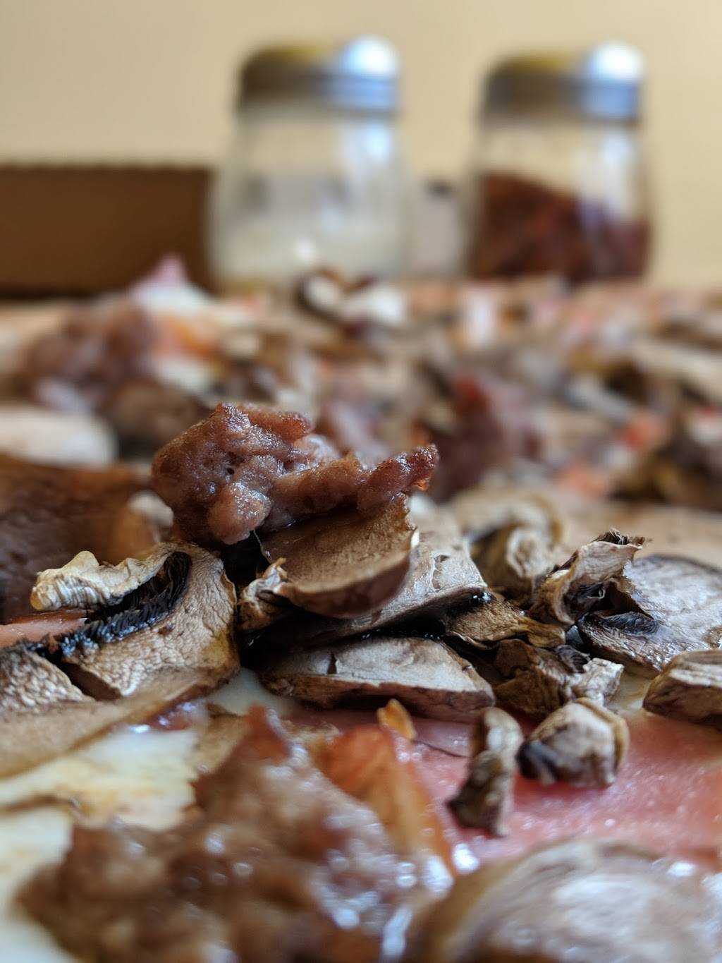 Pelican Pizza | restaurant | 522 Lighthouse Ave, Monterey, CA 93940, USA | 8316494040 OR +1 831-649-4040