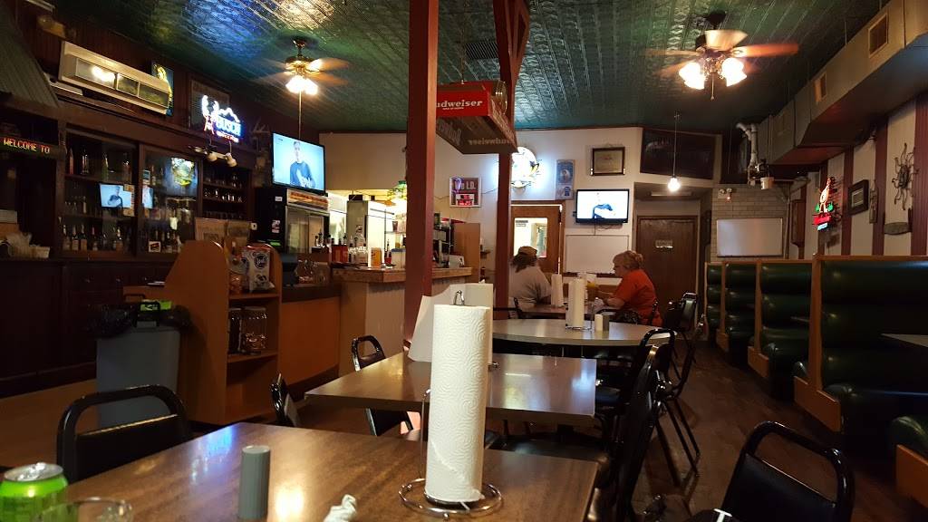 Mencl Tavern | restaurant | 200 4th St, Virginia, NE 68458, USA | 4026884286 OR +1 402-688-4286