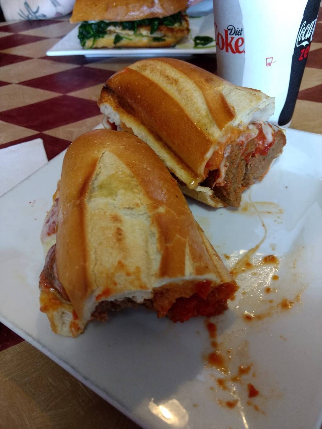 Luigis Pizza & Restaurant | meal takeaway | 16 Skyline Lakes Dr, Ringwood, NJ 07456, USA | 9738390268 OR +1 973-839-0268