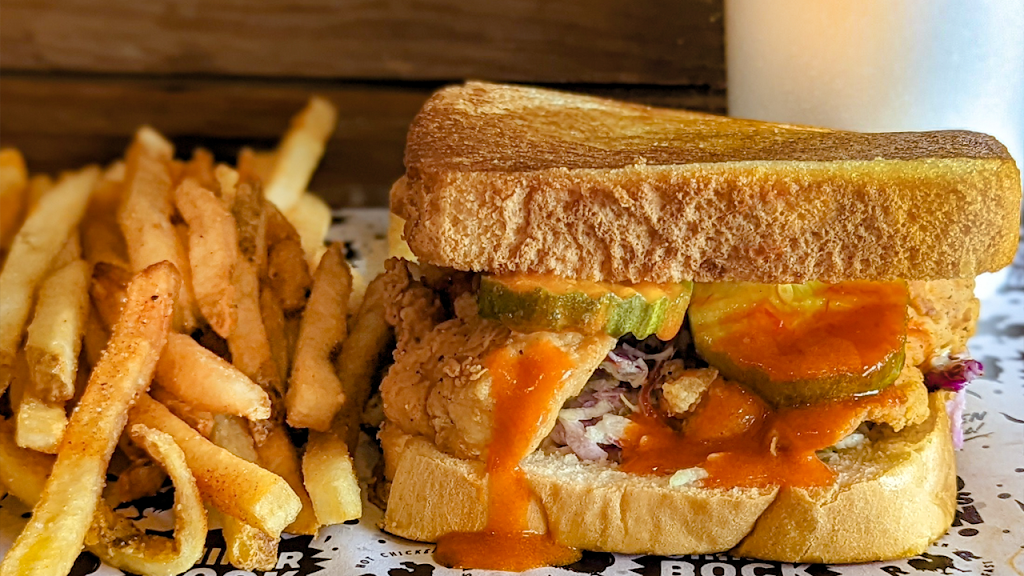 Roosters Run Barker Cypress | restaurant | 24236 Northwest Fwy, Cypress, TX 77429, USA | 8326533666 OR +1 832-653-3666