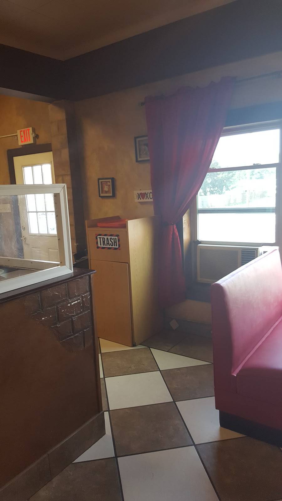 Litte Bellas Pizzeria and Restaurant | restaurant | 530 N Main St, Wilkes-Barre, PA 18705, USA | 5707634640 OR +1 570-763-4640