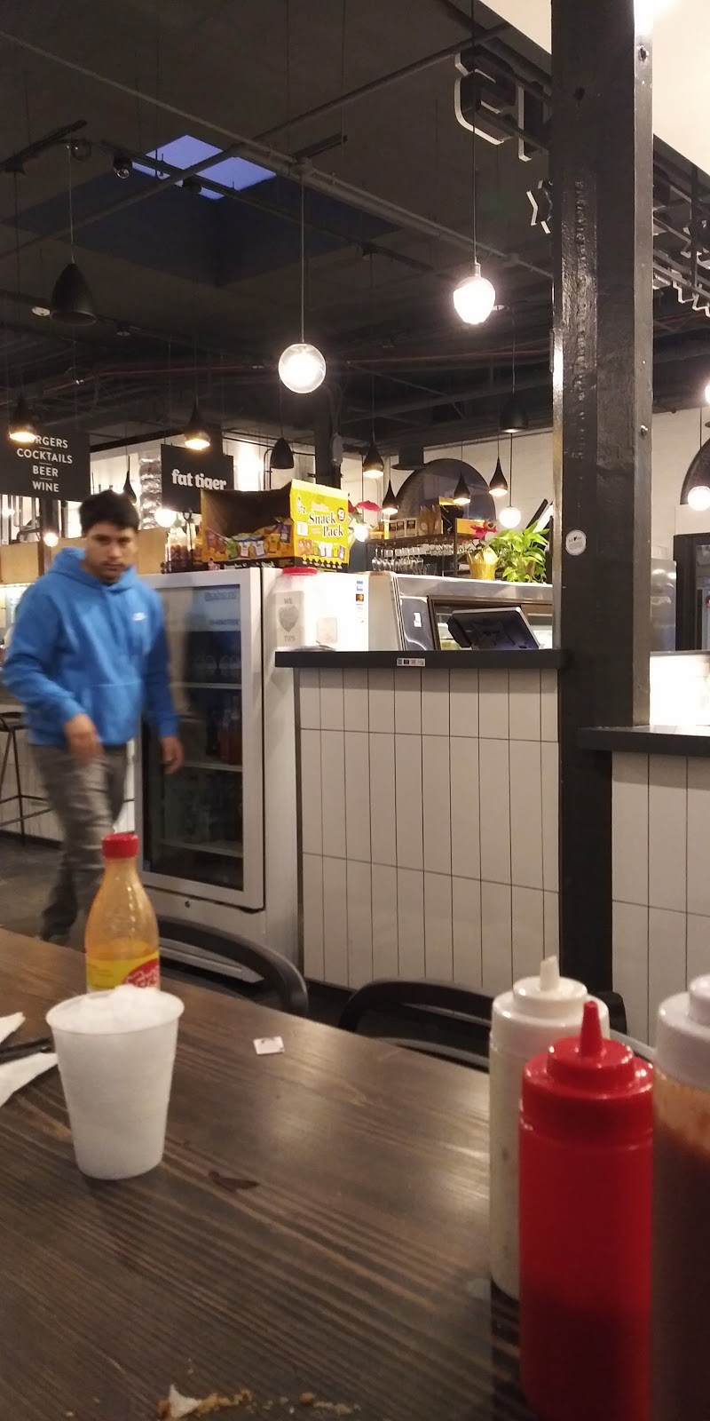 Sals Seafood Inc | restaurant | 1641 Aliceanna St, Baltimore, MD 21231, USA | 4106751466 OR +1 410-675-1466