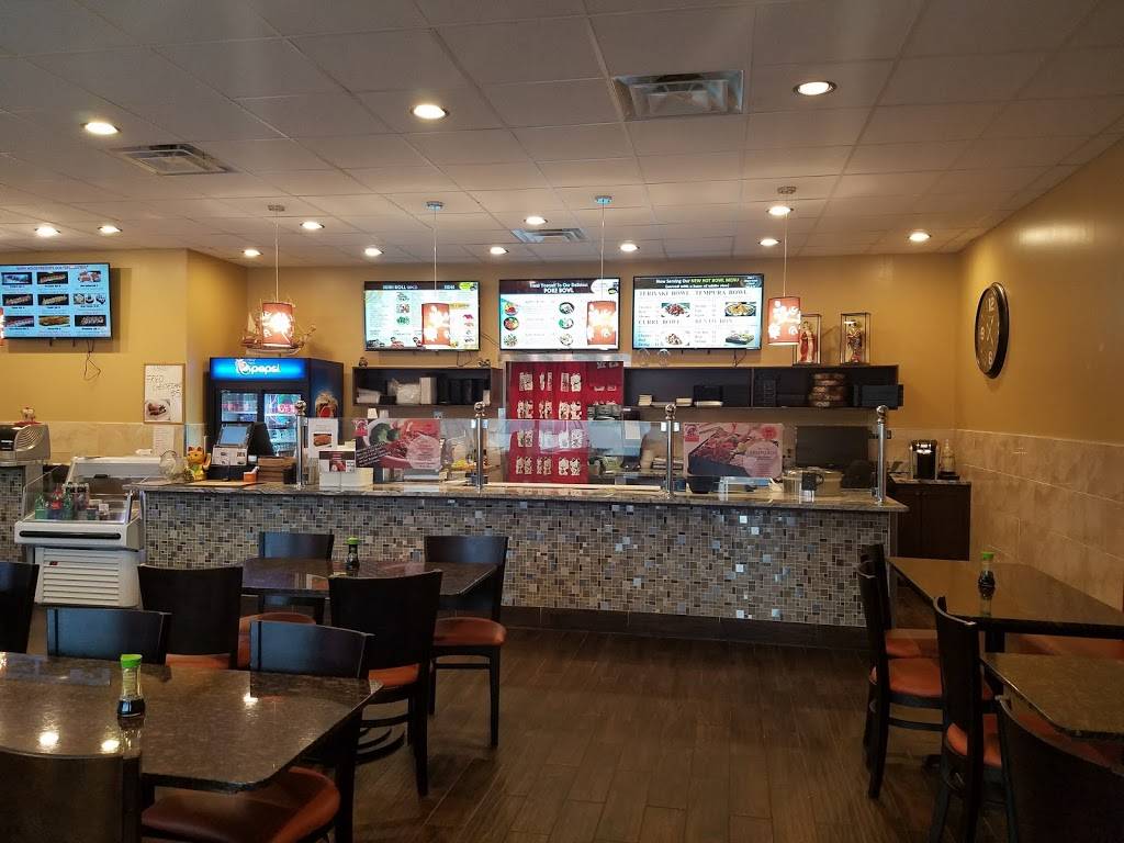 Happy House | restaurant | 201 E Main St, Lexington, OH 44904, USA | 4198843354 OR +1 419-884-3354