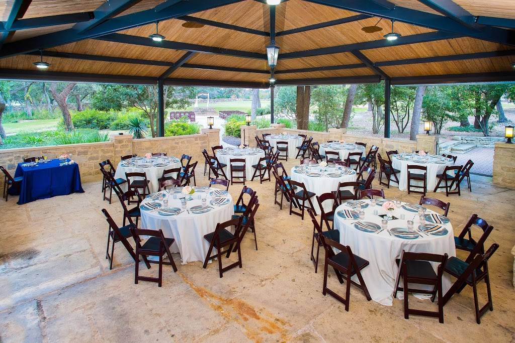 Grey Rock Golf and Tennis | restaurant | 7401 TX-45, Austin, TX 78739, USA | 5122884297 OR +1 512-288-4297