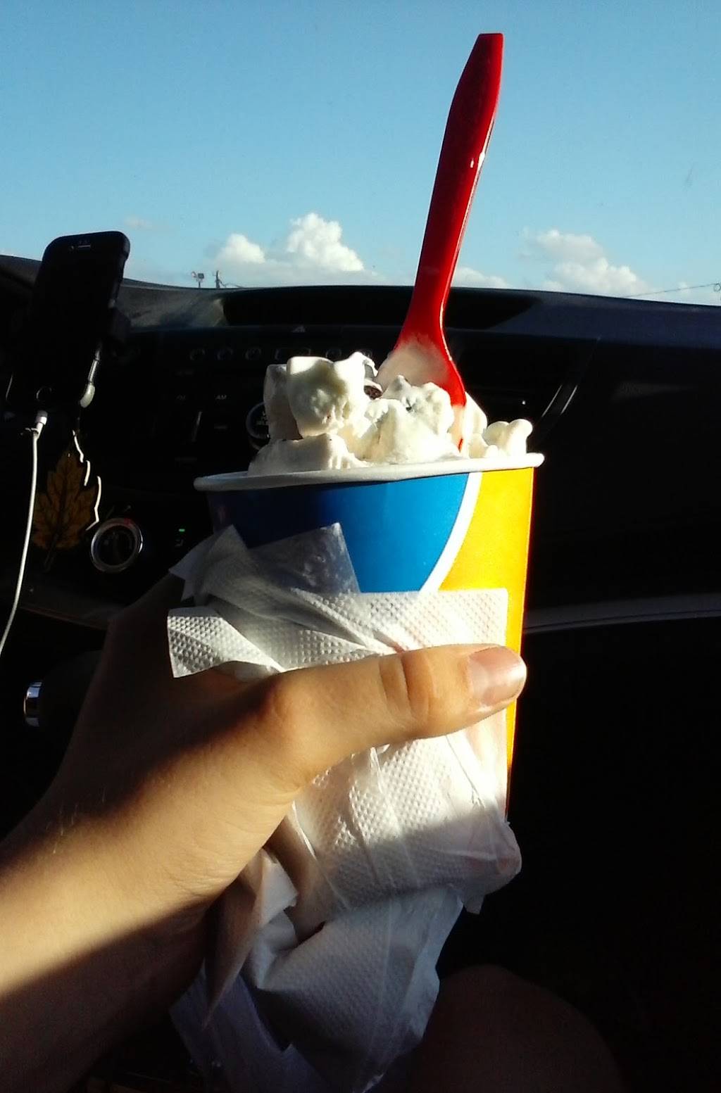 Dairy Queen | restaurant | 14460 South La Grange Road, Orland Park, IL 60462, USA | 7083491922 OR +1 708-349-1922