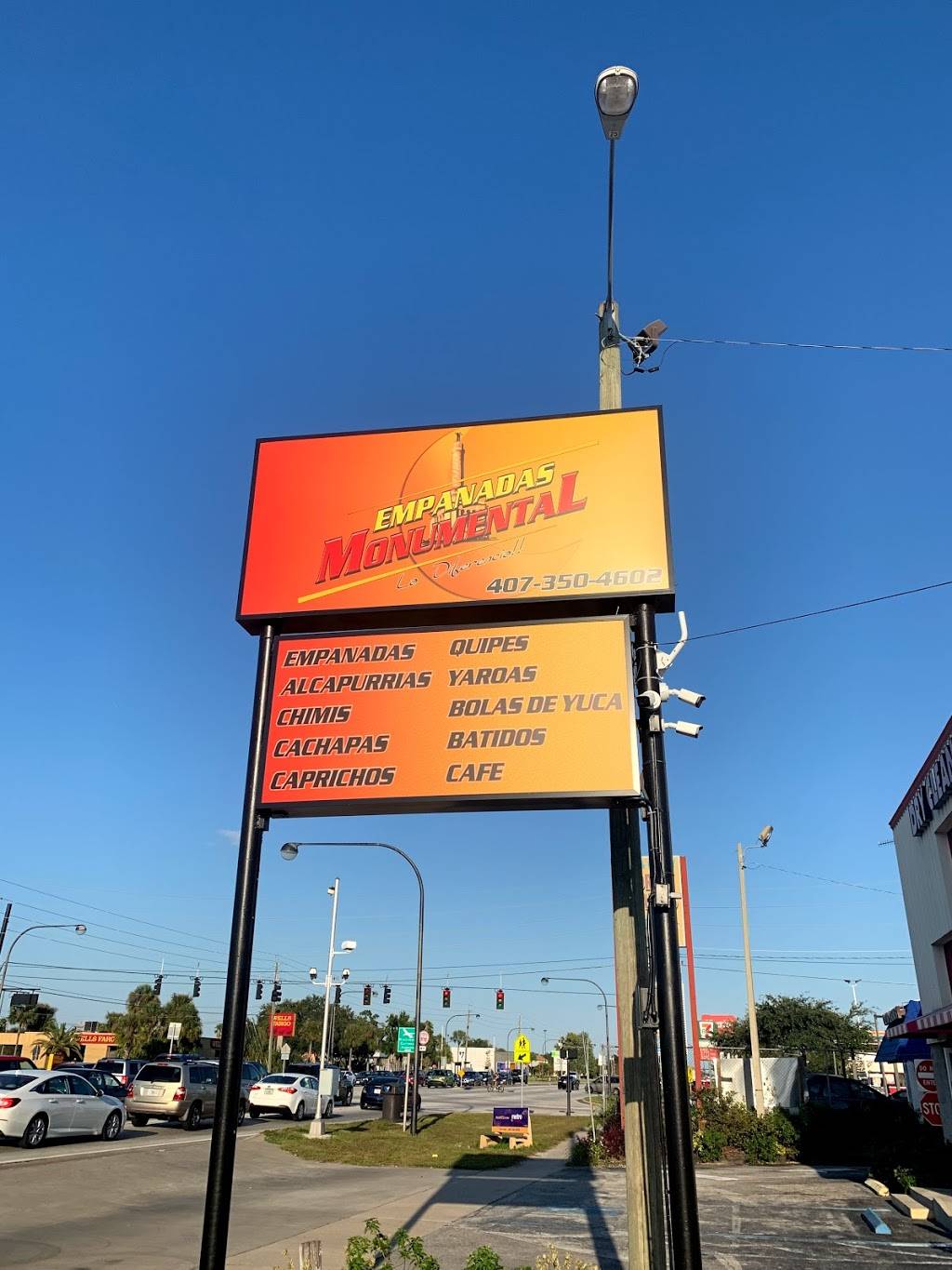 Empanadas monumental | restaurant | 3404 W Vine St, Kissimmee, FL 34741, USA | 4073504602 OR +1 407-350-4602