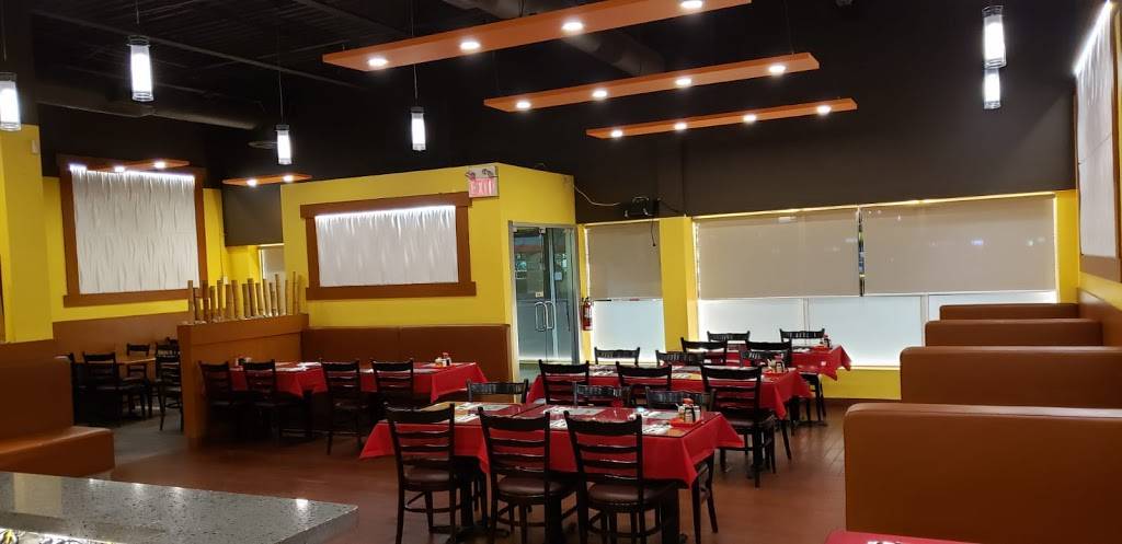 Chilli Chicken House (CCH) | restaurant | 7700 Hurontario St Unit 108a, Brampton, ON L6Y 4M3, Canada | 9054548999 OR +1 905-454-8999