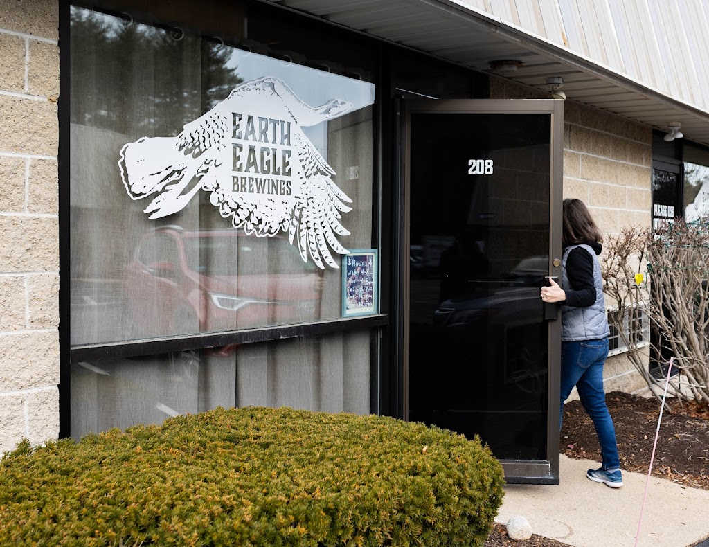 Earth Eagle North | restaurant | 350 NH-108, Somersworth, NH 03878, USA | 6038415421 OR +1 603-841-5421