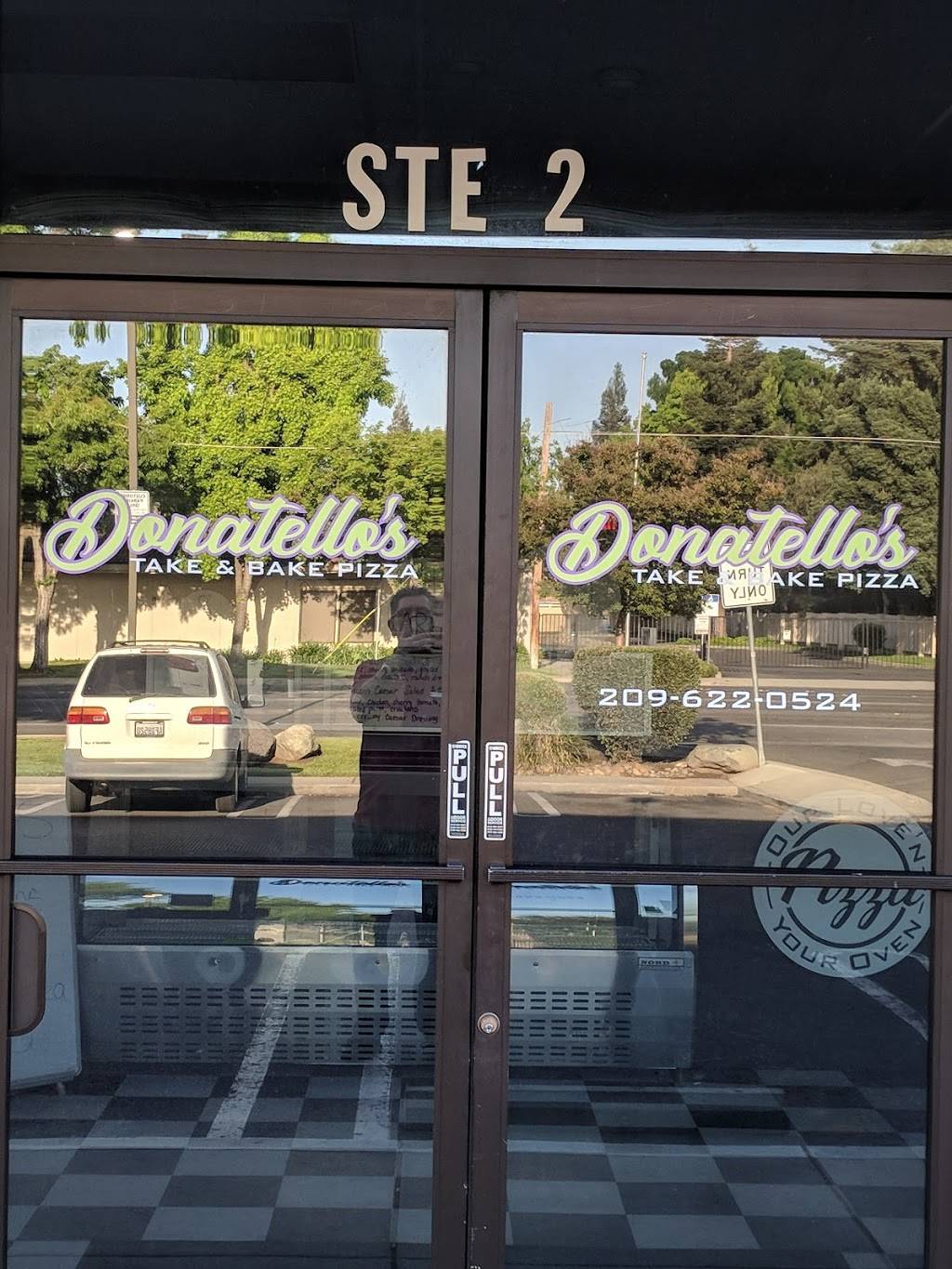 Donatellos Take & Bake Pizza | restaurant | 1532 Lakewood Ave #2, Modesto, CA 95355, USA | 2096220524 OR +1 209-622-0524