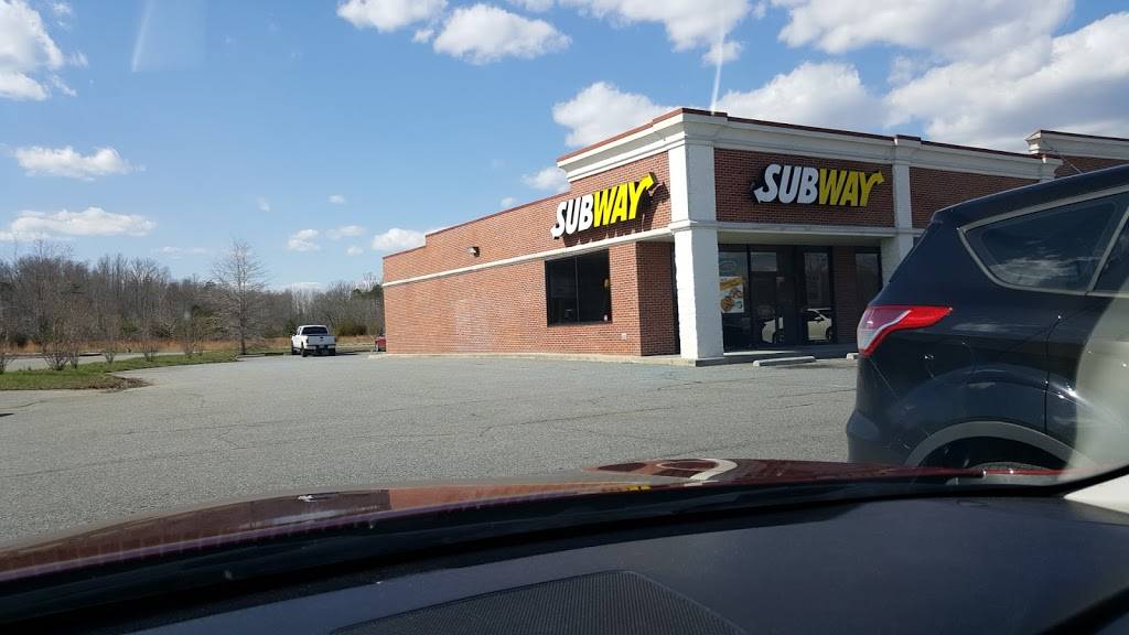 Subway | restaurant | 325 TB Stanley Hwy, Riverview Commons I Ste A, Bassett, VA 24055, USA | 2766292929 OR +1 276-629-2929
