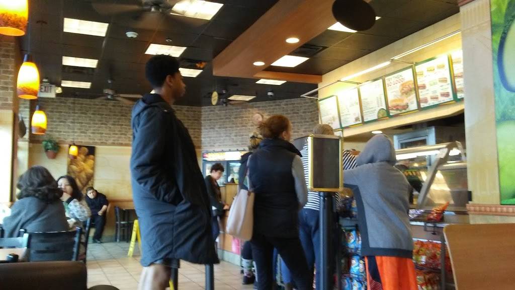 Subway Restaurants | restaurant | 8201 Topanga Canyon Blvd, Canoga Park, CA 91304, USA | 8188847411 OR +1 818-884-7411