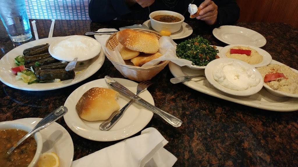 Grape Leaves Restaurant | restaurant | 29181 Northwestern Hwy, Southfield, MI 48034, USA | 2483590000 OR +1 248-359-0000