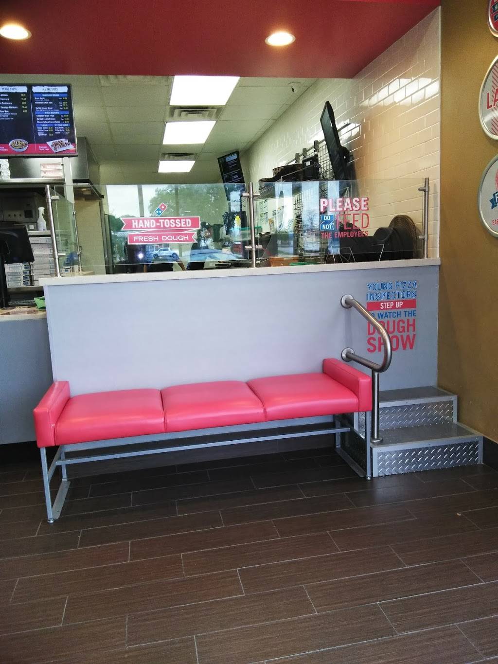 Dominos Pizza | meal delivery | 3001 Avenue F, Bay City, TX 77414, USA | 9792444775 OR +1 979-244-4775