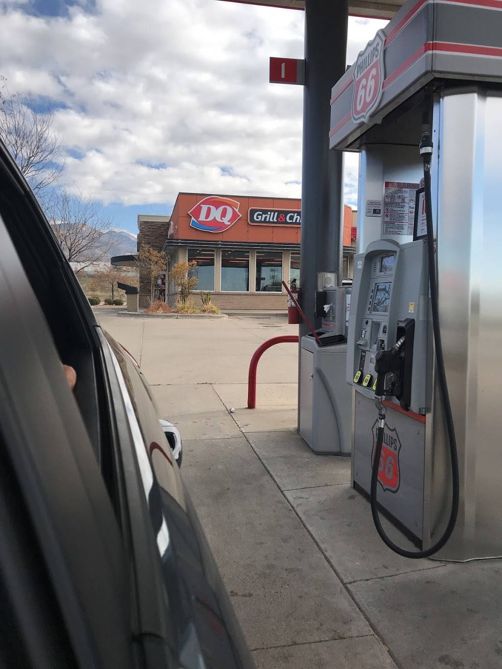 Dairy Queen Grill & Chill | restaurant | 527 S 700 W, Woods Cross, UT 84087, USA | 8012922125 OR +1 801-292-2125