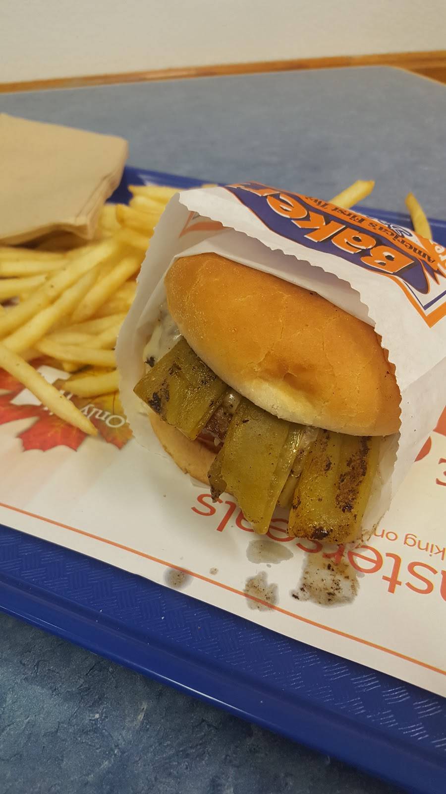 Bakers Drive-Thru | restaurant | 3522 Adams St, Riverside, CA 92504, USA | 9098845233 OR +1 909-884-5233