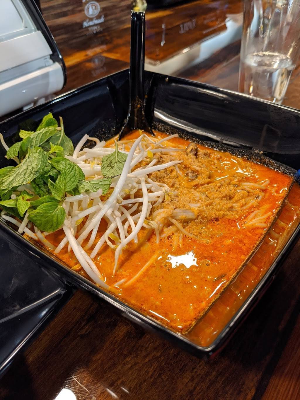 Sushi Karma - Asian Bistro & Bar | restaurant | 5820 Johnson Dr, Mission, KS 66202, USA | 9137457536 OR +1 913-745-7536