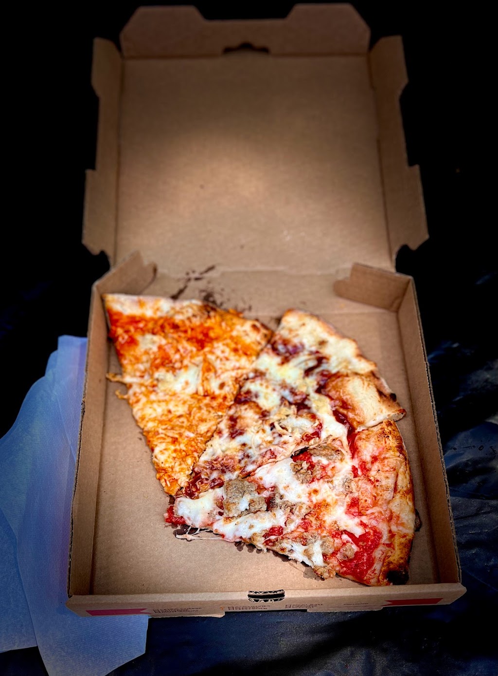 Little Italy Pizza Truck | restaurant | East Haven, CT 06512, USA | 4754343179 OR +1 475-434-3179