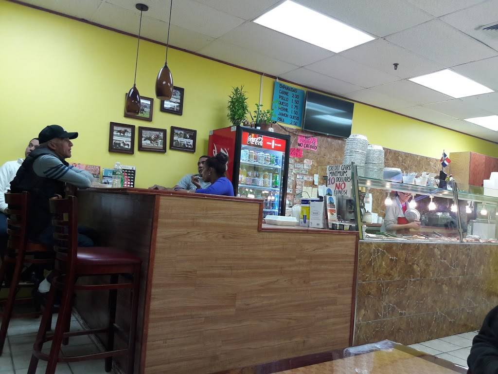Higüey Cafe Restaurant | restaurant | 1204 Hempstead Turnpike, Franklin Square, NY 11010, USA | 5163262445 OR +1 516-326-2445